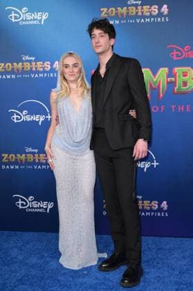 Zombies 4 Dawn of the Vampires Premiere - Los Angeles, USA LOS ANGELES, USA. July 08, 2025: Meg Donnelly & Milo Manheim at the premiere for Disney s Zombies 4: Dawn of the Vampires . Los Angeles CA USA  Copyright: xPaulxSmith Featureflashx