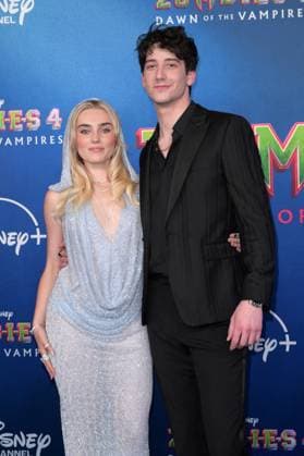 Zombies 4 Dawn of the Vampires Premiere - Los Angeles, USA LOS ANGELES, USA. July 08, 2025: Meg Donnelly & Milo Manheim at the premiere for Disney s Zombies 4: Dawn of the Vampires . Los Angeles CA USA  Copyright: xPaulxSmith Featureflashx