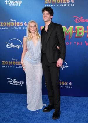 Zombies 4 Dawn of the Vampires Premiere - Los Angeles, USA LOS ANGELES, USA. July 08, 2025: Meg Donnelly & Milo Manheim at the premiere for Disney s Zombies 4: Dawn of the Vampires . Los Angeles CA USA  Copyright: xPaulxSmith Featureflashx