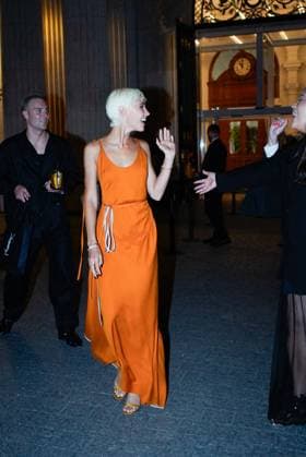 Iris Law leaving Yves Saint Laurents Le vestiaire des parfums dinner in Paris during Fashion Week on 8 July 2025 Jack Bussat Bestimage Yves Saint Laurent s Le vestiaire des parfums dinner in Paris during Fashion Week on 8 July 2025 Paris France  Copyright: xJackxBussatx xBestimagexJackxBussatx xBestimagex