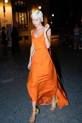Iris Law leaving Yves Saint Laurents Le vestiaire des parfums dinner in Paris during Fashion Week on 8 July 2025 Jack Bussat Bestimage Yves Saint Laurent s Le vestiaire des parfums dinner in Paris during Fashion Week on 8 July 2025 Paris France  Copyright: xJackxBussatx xBestimagexJackxBussatx xBestimagex