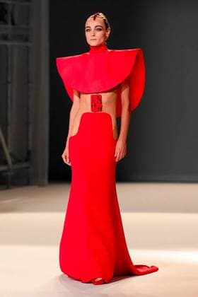 (250709) -- PARIS, July 9, 2025 -- A model presents a creation from the haute couture Fall-Winter 2025 2026 collections by Stephane Rolland during the Paris Haute Couture Week, in Paris, France, on July 8, 2025. ( Handout via Xinhua) FRANCE-PARIS-HAUTE COUTURE WEEK-STEPHANE ROLLAND MeetEurope 