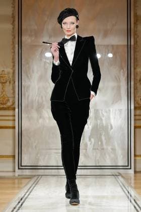 (250709) -- PARIS, July 9, 2025 -- A model presents a creation from the haute couture Fall-Winter 2025 2026 collections by Giorgio Armani Prive during the Paris Haute Couture Week, in Paris, France, on July 8, 2025. ( Handout via Xinhua) FRANCE-PARIS-HAUTE COUTURE WEEK-GIORGIO ARMANI PRIVE MeetEurope 