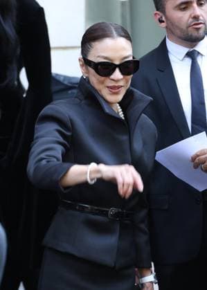 Michelle Yeoh Arrivals at Balenciaga Collection Haute Couture Fall Winter 2025 2026 fashion show during Paris Fashion Week PFW , on July 9th, 2025 Denis Guignebourg Bestimage Celebrities at Balenciaga Collection fashion show, during Paris Fashion Week, on July 9th, 2025 Paris France  Copyright: xDenisxGuignebourgx xBestimagexDenisxGuignebourgx xBestimagex