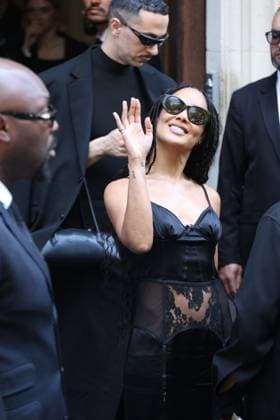 Tessa Thompson Arrivals at Balenciaga Collection Haute Couture Fall Winter 2025 2026 fashion show during Paris Fashion Week PFW , on July 9th, 2025 Denis Guignebourg Bestimage Celebrities at Balenciaga Collection fashion show, during Paris Fashion Week, on July 9th, 2025 Paris France  Copyright: xDenisxGuignebourgx xBestimagexDenisxGuignebourgx xBestimagex