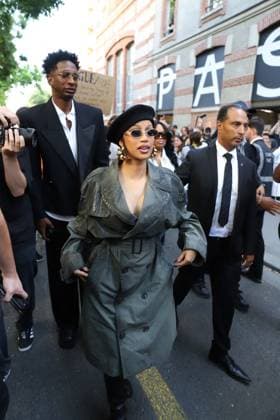 Cardi B arrives at the Maison Margiela Fall Winter 2025 2026 Haute Couture Collection show during Paris Fashion Week PFW at Centquatre in Paris, France, on July 9, 2025 Yoann Ouahcene Bestimage Cardi B arrives at the Maison Margiela Fall Winter 2025 2026 Haute Couture Collection show during Paris Fashion Week PFW at Centquatre in Paris, France, on July 9, 2025 Paris France  Copyright: xYoannxOuahcenex xBestimagexYoannxOuahcenex xBestimagex
