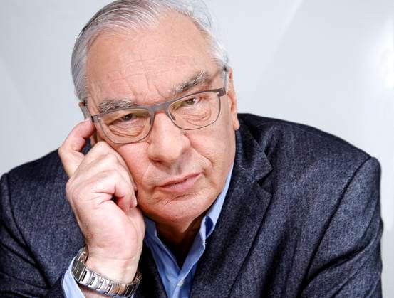 Info - Didier Decoin succède à Bernard Pivot à la tête de l académie Goncourt - Portrait de Didier Decoin 2015 PARIS France *** News Didier Decoin succeeds Bernard Pivot as head of the Académie Goncourt Portrait de Didier Decoin 2015 PARIS France  Copyright: xJLPPAx xBestimagexJLPPAx xBestimagex