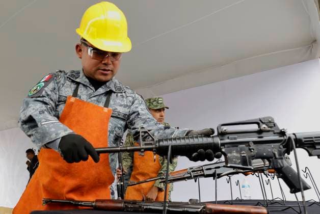 International Day For The Destruction Of Firearms In Mexico The International Day for the Destruction of Firearms is commemorated on the esplanade of the Basilica of Guadalupe in Mexico City, Mexico, on July 9, 2025. Mexico City Mexico City Mexico  Copyright: xGerardoxVieyrax originalFilename: vieyra-notitle250709_npYSF.jpg