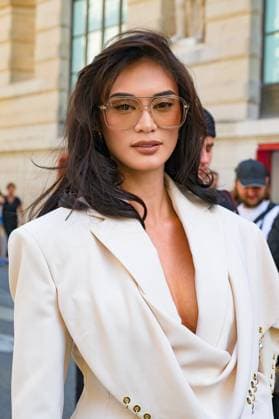PFW - Zuhair Murad Outside Arrivals Pia Wurtzbach attends the Zuhair Murad Haute Couture Fall Winter 2025 2026 show as part of Paris Fashion Week on July 09, 2025 in Paris, France. Photo by Laurent Zabulon ABACAPRESS.COM Paris France  Copyright: xZabulonxLaurent ABACAx