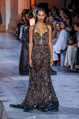 PFW - Zuhair Murad Runway A model walks the runway during the Zuhair Murad Haute Couture Fall Winter 2025 2026 show as part of Paris Fashion Week on July 09, 2025 in Paris, France. Photo by Shootpix ABACAPRESS.COM Paris France  Copyright: xShootpix ABACAx