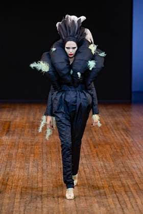 Viktor and Rolf Haute Couture Fall Winter 2025 2026 Collection show during Paris Fashion Week, July 9th, 2025 Viktor and Rolf Fashion Show Haute Couture Fall Winter 2025 2026 Collection , during Paris Fashion Week June 9th, 2025 Paris France  Copyright: xAgencex xBestimagexAgencex xBestimagex