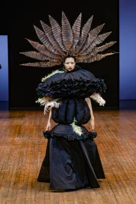 Viktor and Rolf Haute Couture Fall Winter 2025 2026 Collection show during Paris Fashion Week, July 9th, 2025 Viktor and Rolf Fashion Show Haute Couture Fall Winter 2025 2026 Collection , during Paris Fashion Week June 9th, 2025 Paris France  Copyright: xAgencex xBestimagexAgencex xBestimagex