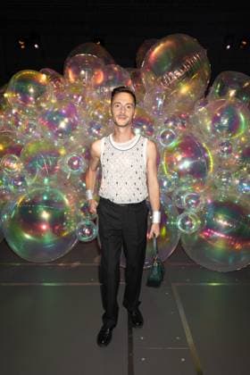 Thomas Jolly au défilé Germanier Haute Couture Automne Hiver 2025 2026 dans le cadre de la Fashion Week de Paris PFW , Palais de Tokyo, France, le 10 Juillet 2025 Jeremy Melloul Bestimage Celebs arrive at the Germanier Haute Couture Fall Winter 2025 2026 show as part of Paris Fashion Week PFW , in Paris, France, on July 7, 2025 Paris France  Copyright: xJeremyxMelloulx xBestimagexJeremyxMelloulx xBestimagex