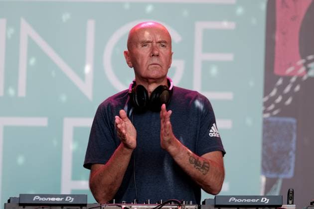 UK: The Genesis Scottish Open at The Renaissance Club, North Berwick, Scotland on 11 July 2025: Pictured: Scottish author Irvine Welsh played a DJ set in the fan village after the second round of the Genesis Scottish Open 2025 at The Renaissance Club, North Berwick, Scotland North Berwick The Renaissance Club Scotland Copyright: xAlexxToddx