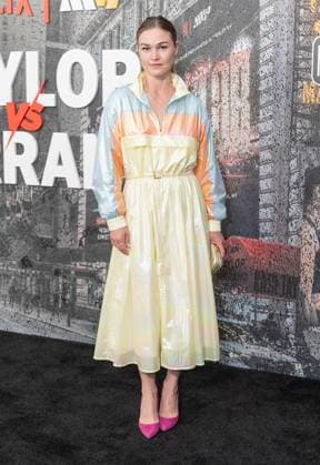 July 11, 2025, Bronx, New York, USA: Julia Stiles arrives for Katie Taylor vs Amanda Serrano 3 boxing bout at Madison Square Garden in New York, NY on July 11, 2025 Bronx USA - ZUMAr339 20250711_znp_r339_059 Copyright: xLevxRadinx