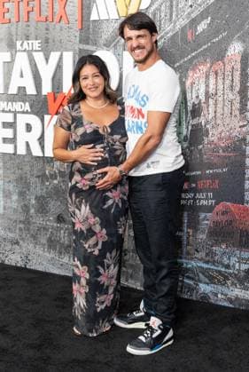 July 11, 2025, Bronx, New York, USA: Gina Rodriguez and Joe Locicero arrive for Katie Taylor vs Amanda Serrano 3 boxing bout at Madison Square Garden in New York, NY on July 11, 2025 Bronx USA - ZUMAr339 20250711_znp_r339_096 Copyright: xLevxRadinx