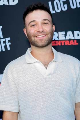 Garrett Baer bei der Premiere des Kinofilms Don t Log Off im Laemmle Theatre. Glendale, 12.07.2025