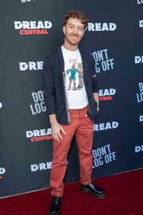 Brandon Baer bei der Premiere des Kinofilms Don t Log Off im Laemmle Theatre. Glendale, 12.07.2025
