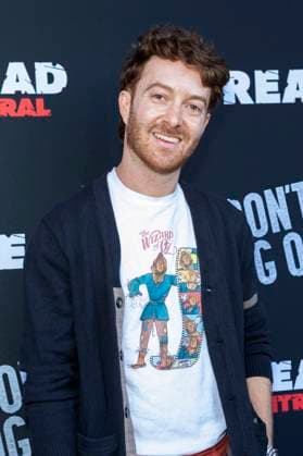 Brandon Baer bei der Premiere des Kinofilms Don t Log Off im Laemmle Theatre. Glendale, 12.07.2025