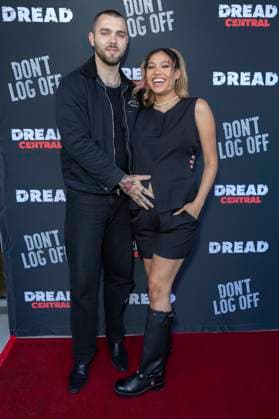 Tyler Shaw und Kara Royster bei der Premiere des Kinofilms Don t Log Off im Laemmle Theatre. Glendale, 12.07.2025