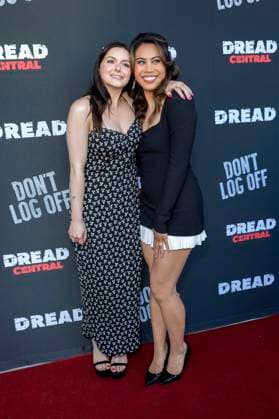 Ariel Winter und Ashley Argota bei der Premiere des Kinofilms Don t Log Off im Laemmle Theatre. Glendale, 12.07.2025