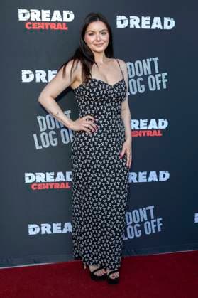 Ariel Winter bei der Premiere des Kinofilms Don t Log Off im Laemmle Theatre. Glendale, 12.07.2025