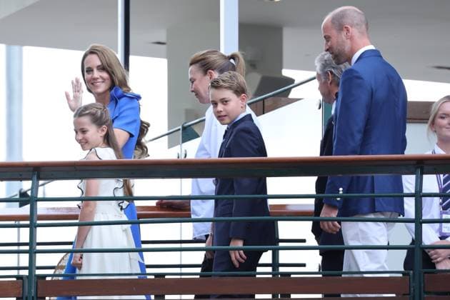 . 13 07 2025. London, United Kingdom. Prince William and Kate Middleton with their children Prince George and Princess Charlotte arriving for the Mens Singles Final on the last day of the Wimbledon Tennis Championships in London .  xStephenxLockx xi-Imagesx IIM-26103-0077