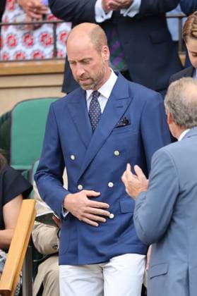 . 13 07 2025. London, United Kingdom. Prince William and Kate Middleton with their children Prince George and Princess Charlotte in the Royal Box for the Mens Singles Final on the last day of the Wimbledon Tennis Championships in London .  xStephenxLockx xi-Imagesx IIM-26103-0095