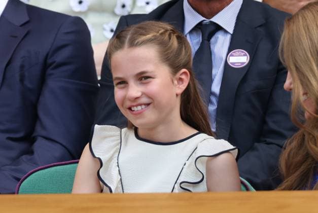 . 13 07 2025. London, United Kingdom. Prince William and Kate Middleton with their children Prince George and Princess Charlotte in the Royal Box for the Mens Singles Final on the last day of the Wimbledon Tennis Championships in London .  xStephenxLockx xi-Imagesx IIM-26103-0106