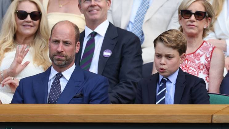 . 13 07 2025. London, United Kingdom. Prince William and Kate Middleton with their children Prince George and Princess Charlotte in the Royal Box for the Mens Singles Final on the last day of the Wimbledon Tennis Championships in London .  xStephenxLockx xi-Imagesx IIM-26103-0109