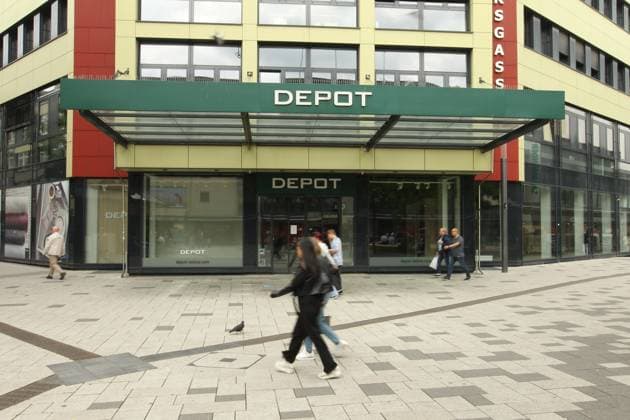 RECORD DATE NOT STATED Geschlossene Filiale von DEPOT in der Schlössersgasse 1. Wuppertal NRW *** Closed branch of DEPOT at Schlössersgasse 1 Wuppertal NRW