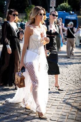 Guests outside of the Dolce & Gabbana fashion show at Foro Romano in Rome, Italy, on 14 July 2025. Guests outside of the Dolce & Gabbana fashion show at Foro Romano in Rome, Italy, on 14 July 2025., Credit:Stefano Costantino TTL Avalon Italy, Rome  Copyright: xStefanoxCostantinoxTTLx xAvalonx 1022123430