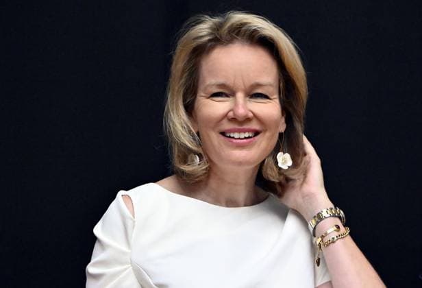 Queen Mathilde of Belgium pictured during a royal visit to the Nachtreis exposition of Hans Op de Beeck in the KMSKA museum - Koninklijk Museum voor Schone Kunsten Antwerpen - Royal Museum for Fine Arts Antwerp, in Antwerp, Tuesday 15 July 2025.  ERICxLALMAND 129328836