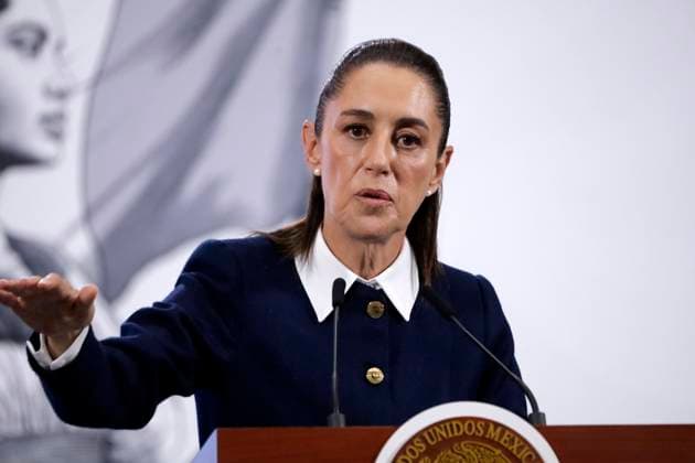 MexicoÃ¢â‚¬â ¢s President Claudia Sheinbaum Pardo, speaks during the Health report on equipment, infrastructure, and the purchase of supplies and medicines during a news conference at National Palace. on July 15, 2025 in Mexico City, Mexico. Mexico City Mexico - ZUMAe321 20250715_zia_e321_008 Copyright: xLuisxBarronx