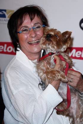Archives - Marie-Paule Belle et son chien Jules lors de la conférence de presse de la chaîne de télévision Melody à Paris, le 27 septembre 2011. File Pictures - Celebrities during the press conference of the channel Melody in Paris, on September 27, 2011. Paris France *** Archives Marie Paule Belle and her dog Jules during the press conference of the television channel Melody in Paris, on September 27, 2011 File Pictures Celebrities during the press conference of the channel Melody in Paris, on September 27, 2011 Paris France  Copyright: xJLPPAx xBestimagexJLPPAx xBestimagex