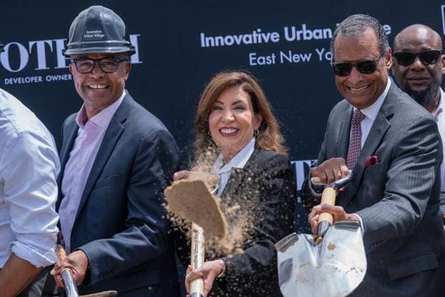 July 15, 2025, New York, New York, USA: Governor Kathy Hochul attended and delivered remarks during groundbreaking ceremony for phase 1 of faith-based development Innovative Urban Village at Christian Cultural Center in New York, NY on July 15, 2025 New York USA - ZUMAr339 20250715_znp_r339_009 Copyright: xLevxRadinx