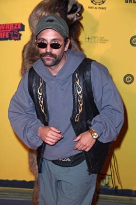 Arman Kashani bei der SchwarzeSchafe Premiere im Kino in der Kulturbrauerei in Berlin am 15.07.2025