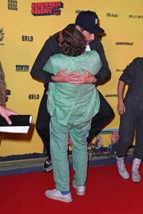 Marc Hosemann, Oliver Rihs (Regisseur) bei der SchwarzeSchafe Premiere im Kino in der Kulturbrauerei in Berlin am 15.07.2025