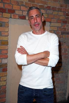 Alexander Schubert bei der SchwarzeSchafe Premiere im Kino in der Kulturbrauerei in Berlin am 15.07.2025