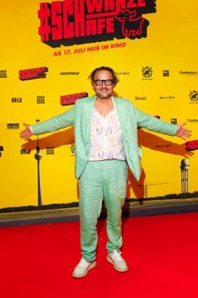 Premiere - SchwarzeSchafe Oliver Rihs bei der Premiere zu SchwarzeSchafe im Kino in der Kulturbrauerei am 15.07.2025 in Berlin. Copyright: xEventpressxKochanx