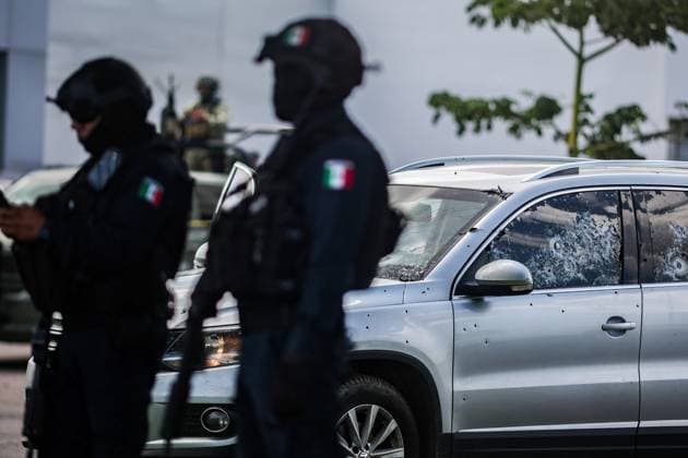 Commander Nitro killed after an attack in Mexico SINALOA, MEXICO - JULY 15: David Cristobal Barraza Sainz, known as Commander Nitro within the Sinaloa State Police, was shot and killed after an attack that took place on Pedro Infante Boulevard at around 1:00 p.m in Sinaloa, Mexico on July 15, 2025. Commander Nitro is the 43rd police officer to be killed in the last 10 months of violence in Sinaloa, as a result of the internal conflict between factions of the Cartel de Sinaloa. Cristobal was traveling with his armored vehicle and was intercepted by an armed commando that ended his life. Stringer Anadolu Sinaloa Mexico. Editorial use only. Please get in touch for any other usage.  Copyright: x2025xAnadoluxStringerx