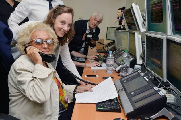 Bernadette Chirac - 12ème édition du BGC Charity Day à Paris, le 12 septembre 2016, en mémoire aux 658 collaborateurs du groupe BGC Partners (leader mondial du courtage interbancaire) disparus il y a 15 ans dans les attentats du World Trade Center du 11 septembre 2001. Les people sont courtier d un jour pour encourager les clients à passer ce jour là le maximum d ordres dans la salle des marchés d Aurel BGC au 62, rue de Richelieu 75002 Paris. Chaque 11 septembre, la totalité du chiffre d affaire réalisé par le groupe sera reversée à des associations. Veeren Bestimage 12th edition of the BGC Charity Day in Paris September 12, 2016 in memory of the 658 employees of the BGC Partners Group (world leader interbank brokerage) disappeare  Copyright: xVEERENx xBESTIMAGExVEERENx xBESTIMAGEx