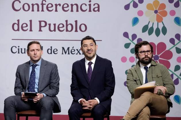 Mexico™s President Claudia Sheinbaum Holds Press Conference (L-R) Undersecretary of Sectoral Integration and Development of the Ministry of Health Eduardo Clark Garcia, Director of the Institute of Social Security and Services for State Workers Marti Batres Guadarrama and Director of IMSS-Bienestar Alejandro Svarch Perez during the Health report at a news conference at National Palace. on July 15, 2025 in Mexico City, Mexico. Mexico City CDMX Mexico Copyright: xLuisxBarronx