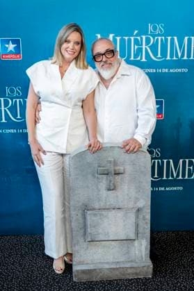 Los Muertimer Premiere, Madrid, Spain - 16 Jul 2025 Carolina Bang and Alex de la Iglesia attend to Los Muertimer Premiere at Kinepolis on July 16, 2025 in Madrid, Spain. (Credit: Miguel Escavias Alfa Images) Pozuelo de Alarcon Kinepolis Madrid Spain Copyright: x x2025xMiguelxEscavias AlfaxImagesx