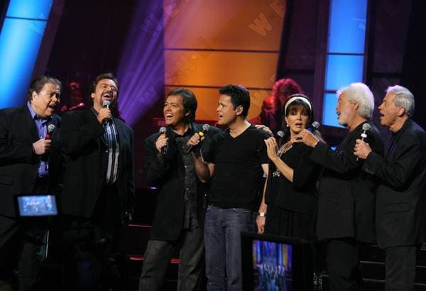 Alan Osmond, Jay Osmond, Jimmy Osmond, Donny Osmond,Marie Osmond, Merrill Osmond, Wayne Osmond The Osmonds performing on the Today show during their 50th Anniversary at the Orleans Hotel and Casino Las Vegas, Nevada - 13.08.07 , Las Vegas, Nevada, United States Chris Connor WENN 1518448.jpg