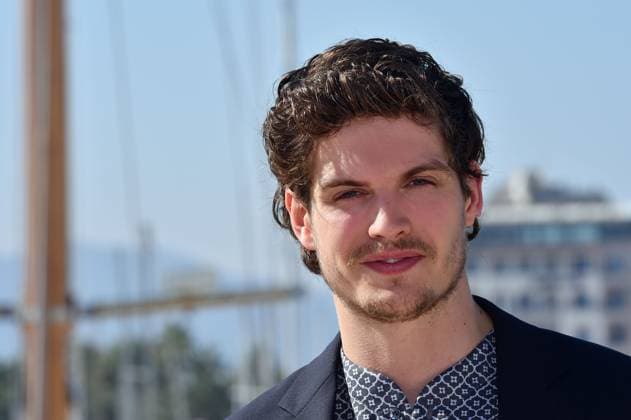 Daniel Sharman - Photocall de la série Les Médicis: Maîtres de Florence lors du MIPCOM (Marché International des Programmes de Communication) du 16 au 19 octobre 2017, au palais des Festivals, à Cannes, France, le 16 octobre 2017. Bruno Bebert Bestimage Medicis photocall during the annual MIPCOM television content market in Cannes, France, on October 16, 2017. The media event runs from 16 to 19 October. Cannes France *** Daniel Sharman Photocall of the series Les Médicis Maîtres de Florence during the MIPCOM Marché International des Programmes de Communication from October 16 to 19, 2017, at the Palais des Festivals, Cannes, France, on October 16, 2017 Bruno Bebert Bestimage Medicis photocall during the annual MIPCOM television content  Copyright: xBrunoxBebertx xBestimagexBrunoxBebertx xBestimagex