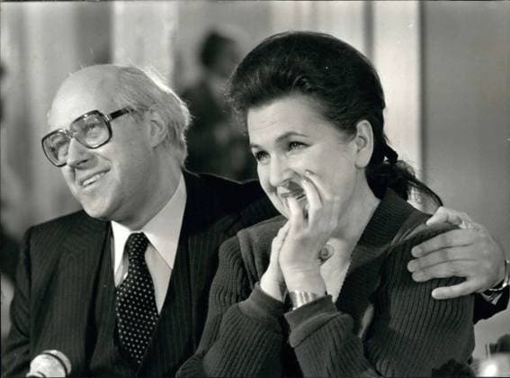 Bands Komponisten Instrumente Musiker Oper Orchester Schallplatten Sänger Songwriter Symphonien 19. Februar 1980 - Konferenz mit Galina Vishnevskaya und Mstislav Rostropovitch
