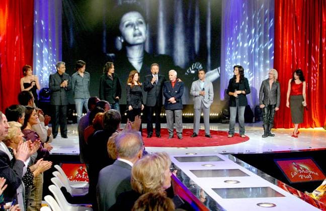 Liane Foly, Enrico Macias, Benjamin, Biolay,Stephane Eicher, Isabelle Boulay, Michel Drucker, Charles Aznavour, Cheb Mami, Chimene Badi, Florent Pagny & Nolwenn Leroy sur le plateau spécial des 40 ans de la mort d Edth Piaf Hymne A La Mome . Paris France *** Liane Foly, Enrico Macias, Benjamin, Biolay,Stephane Eicher, Isabelle Boulay, Michel Drucker, Charles Aznavour, Cheb Mami, Chimene Badi, Florent Pagny Nolwenn Leroy on the special 40th anniversary of Edth Piafs death Hymne A La Mome Paris France  Copyright: xGuillaumexGaffiot BestimagexGuillaumexGaffiot Bestimagex