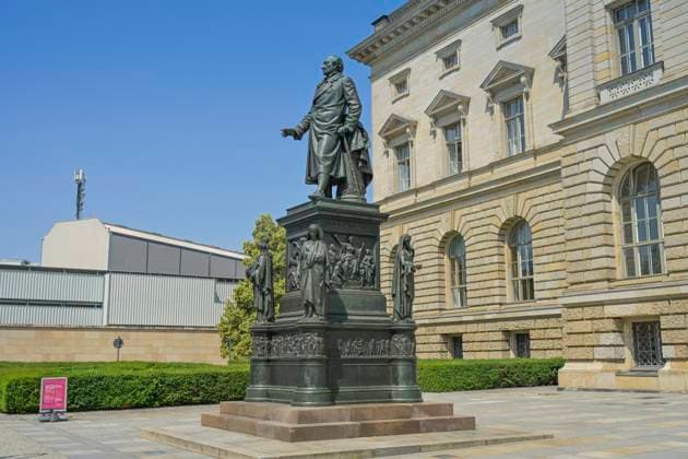 Denkmal Freiherr vom Stein, Berliner Abgeordnetenhaus, Niederkirchnerstraße, Mitte, Berlin, Deutschland *** Monument Freiherr vom Stein, Berlin House of Representatives, Niederkirchnerstraße, Mitte, Berlin, Germany