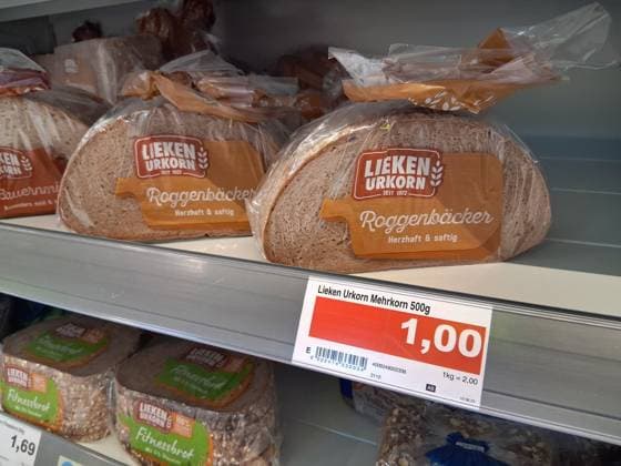 Marktkauf - Einkauf zu Zeiten von Inflation. Marktkauf - Einkauf in einem Supermarkt oder Discounter *** Marktkauf shopping in times of inflation Marktkauf shopping in a supermarket or discount store